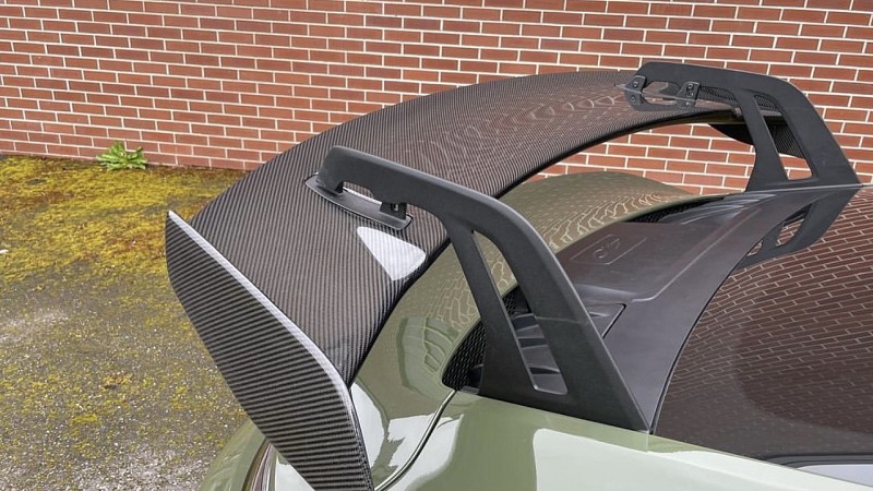 Photo of 1016 Industries Carbon Aero for the Porsche 992.1 GT3 - Image 12